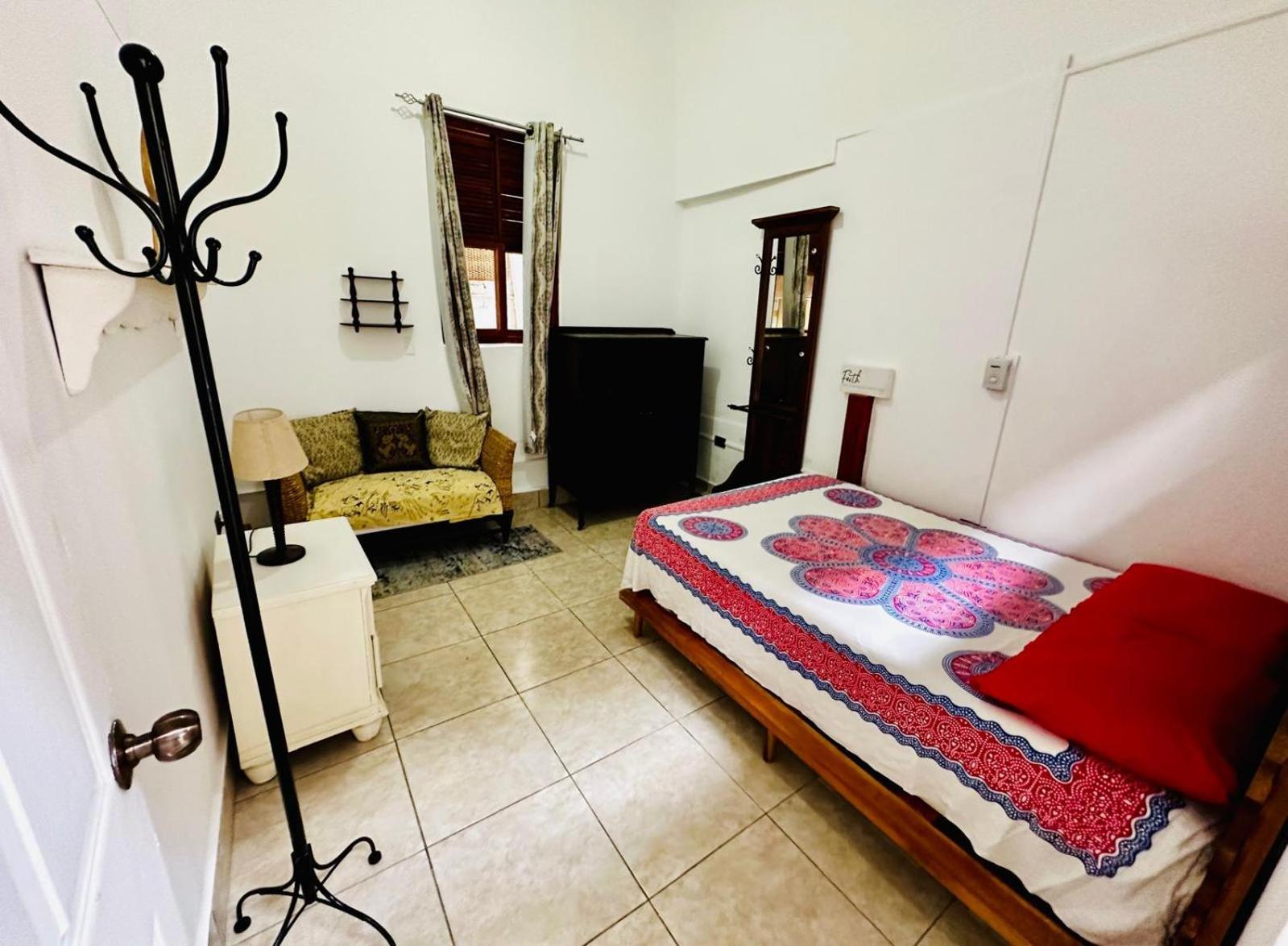 Casa Yoly Hostel 그라나다 외부 사진